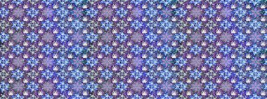 Çiçekli eskiz deseni. Mavi ve mor renkli çiçekler. Suluboya çizimi. El çizimi.