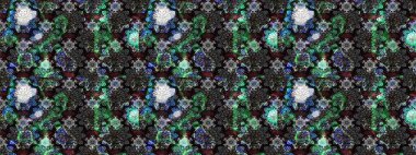 Raster çiçek desenleri çiziyor. Vadinin gri ve siyah renkli çiçekleri.