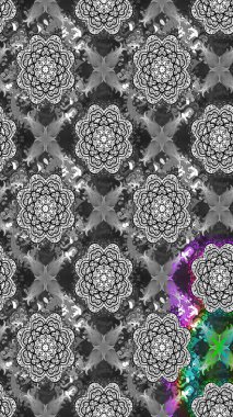 Çiçeksel çizim kalıbının yansıması. Vadinin gri ve nötr renklerinde çiçekleri.