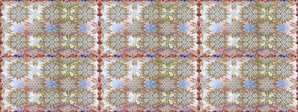 Gri ve nötr arkaplanda. Tekstil, kumaş, ambalaj, hatıra defteri için hoş bir çiçek arkaplanı. Çocuksu tasarım. Elle çizilmiş karalama çiçekleri ile pürüzsüz desen.