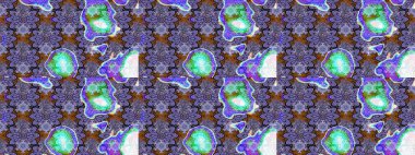 Çiçek ve yapraklı karalama şeklinde Raster çiçek deseni. Yumuşak, bahar çiçekleri mor ve nötr renklerde. Raster illüstrasyonu.