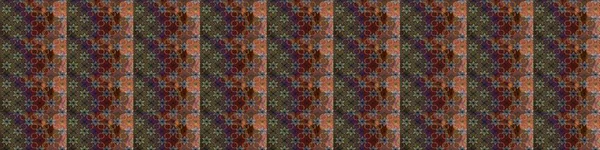 Soyut etnik raster çizim kalıbı. Vadinin çiçekleri kahverengi ve yeşil renklerde. Çiçekler..