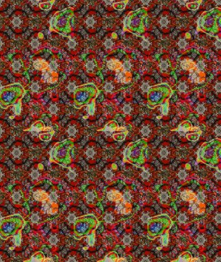 Çiçeksel çizim kalıbının yansıması. Vadinin çiçekleri kahverengi ve kırmızı renklerde.