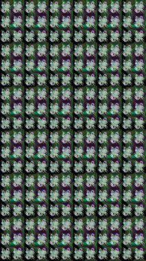 Tekstil, kumaş, ambalaj, hatıra defteri için hoş bir çiçek arkaplanı. Çocuksu tasarım. Yeşil arka planda. Elle çizilmiş karalama çiçekleri ile Raster çizim deseni.