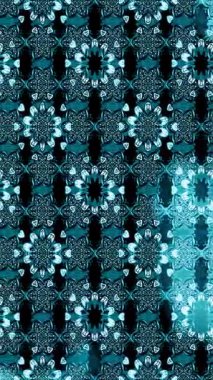 Koyu mavi tonlarda zarif bir geçmişe dönük çiçek videosu. Klasik tekstil ve duvar kâğıdı tasarımından esinlenerek kusursuz bir döngü oluşturan el çizimi süsleme çiçekleri, video arkaplan, hareket grafikleri ve klasik görseller için ideal.