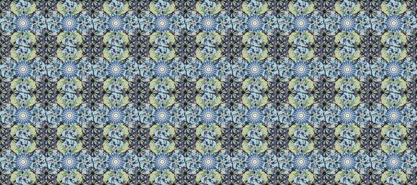 Nazik, narin çiçek arkaplanı. Çiçekli karalama şeklinde Raster çiçek deseni. Hoş renklerde çiçekler.