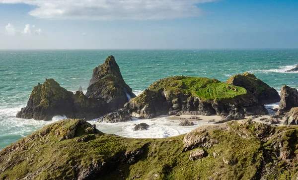 Klippvy Över Kynance Cove Vid Cornwall Ödlehalvön Storbritannien England — Stockfoto