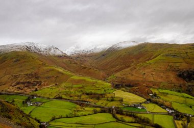 Göl Bölgesi, Birleşik Krallık 'ta Grasmere doğasına kış manzarası
