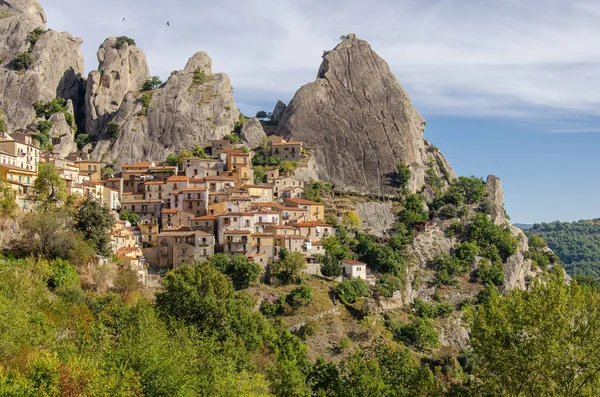 Castelmezzano köyü. Basilicata. İtalya - Puglia bölgesi