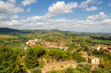 Toskana 'da güzel bir şehir. İtalya. Şarap bölgesi
