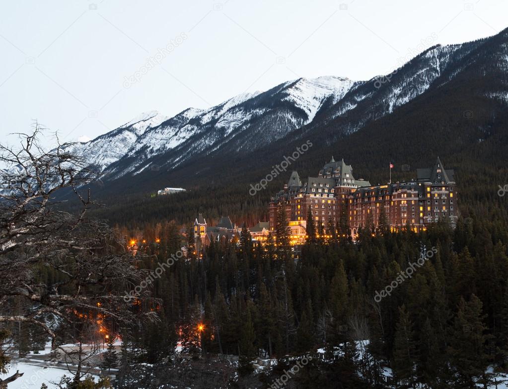 Hotels of Banff, Ablerta