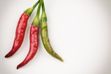 3 Tay chili peppers