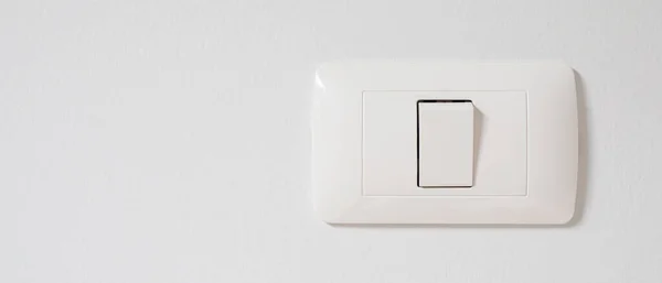 Przełącznik Światła Plastikowy Mechaniczny Przełącznik Koloru Białego — Zdjęcie stockowe