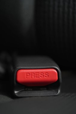 Wearing a seat belt is an important factor in reducing the severity of an accident.	