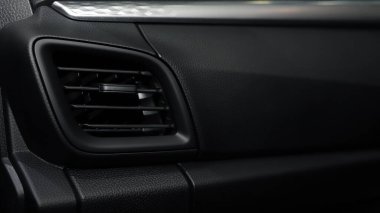 Aracın havalandırma sistemleri verimli çalışmalarını sağlamak ve yaşam sürelerini uzatmak için düzenli olarak sürdürülmelidir..