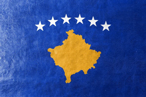 Bandera de Kosovo, pintado sobre textura de cuero —  Fotos de Stock