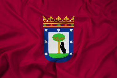 Madrid bayrağı sallayarak