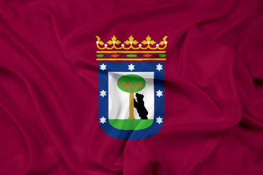 Madrid bayrağı sallayarak