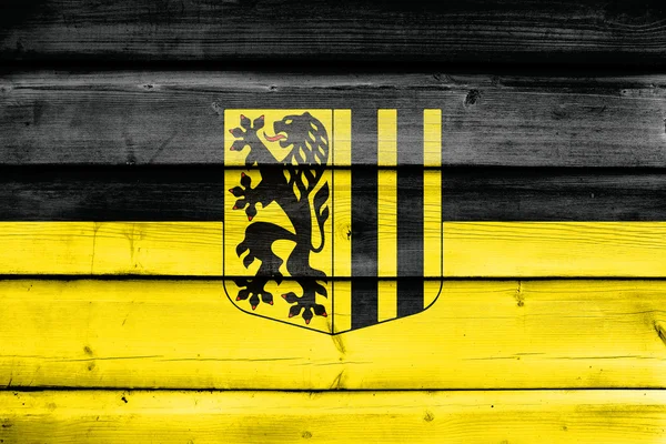 Drezda, Németország zászlaja festett régi fa deszka háttér — Stock Fotó