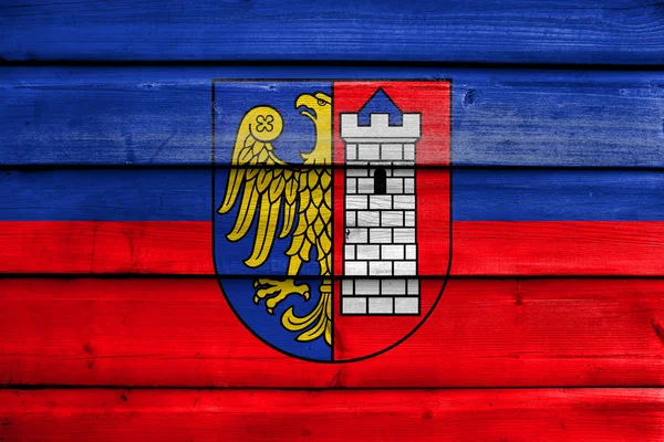 Vlag van Gliwice, Polen, geschilderd op oude houten plank achtergrond — Stockfoto