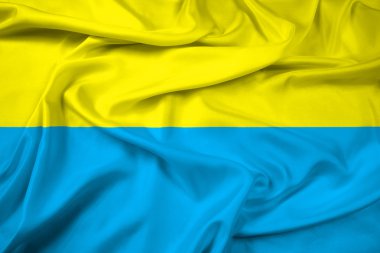 Opole, Polonya bayrağı sallayarak