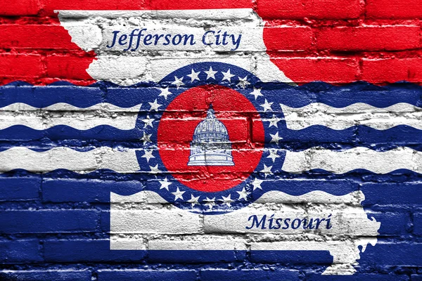 Flag of Jefferson City, Missouri, USA, painted on brick wall — Stock Photo, Image