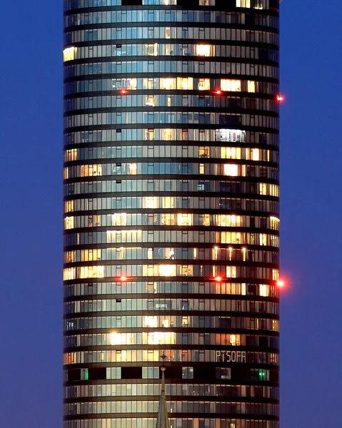 Wroclaw Polonia Aprile 2021 Sky Tower Edificio Residenziale Più Alto — Foto Stock