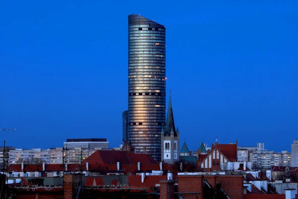 Wroclaw Polónia Abril 2021 Sky Tower Edifício Residencial Mais Alto — Fotografia de Stock