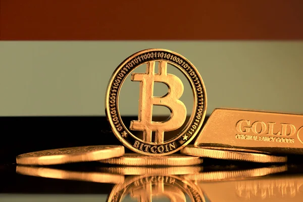 Physische Version Von Bitcoin Goldbarren Und Jemen Flagge — Stockfoto