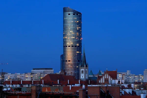 Wroclaw Polónia Abril 2021 Sky Tower Edifício Residencial Mais Alto — Fotografia de Stock