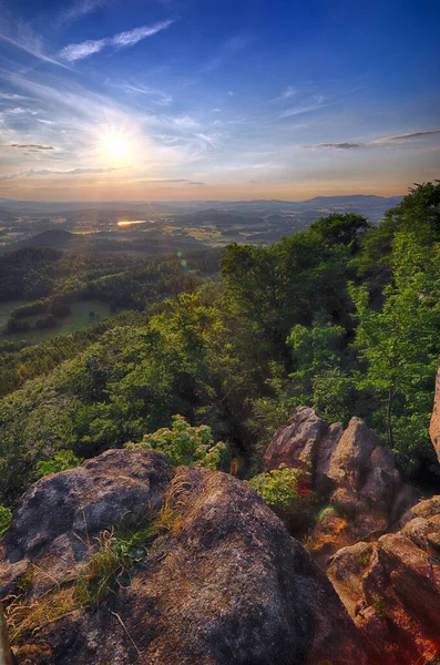 Belo Pôr Sol Nuvens Rudawy Janowickie Montanhas Sudoeste Polônia Europa — Fotografia de Stock