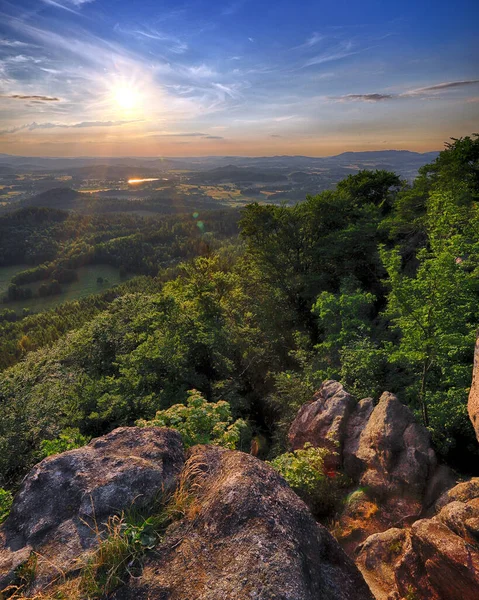 Piękny Zachód Słońca Chmury Rudawach Janowickich Góry Południowo Zachodniej Polsce — Zdjęcie stockowe