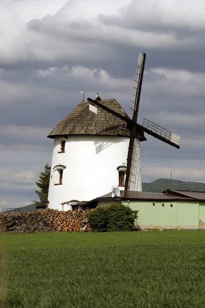 Wroclaw Polonia Mayo 2021 Molino Holandés 1830 Situado Borde Del —  Fotos de Stock