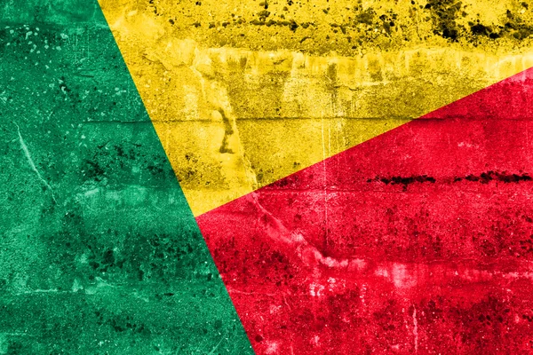 Flaga Beninu namalowane na ścianie grunge — Zdjęcie stockowe