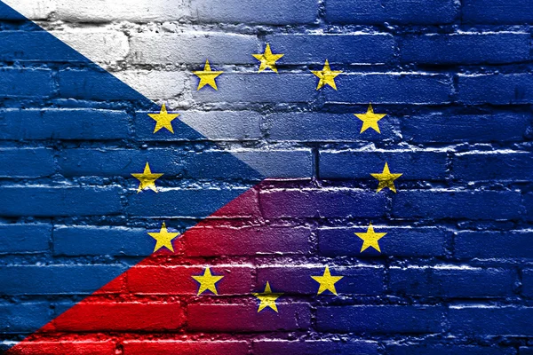 Czech Republic and European Union Flag painted on brick wall — Stock Photo, Image