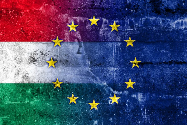 Hungary and European Union Flag painted on grunge wall — Stock Photo, Image