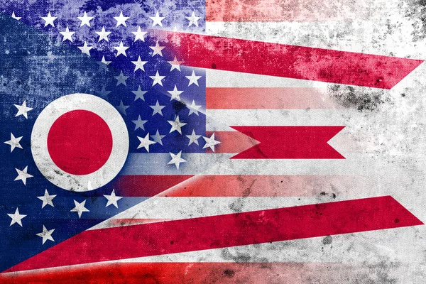 Drapeau d'État des États-Unis et de l'Ohio avec un look vintage et ancien — Photo