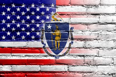 ABD ve Massachusetts Devlet bayrağı tuğla duvara boyalı