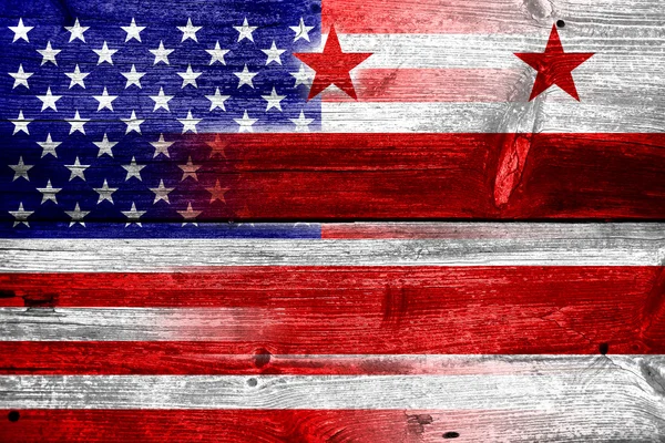 USA och Washington Dc flaggan målad på gamla trä planka konsistens — Stockfoto