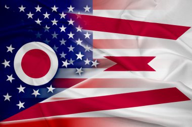 Dalgalanan ABD ve Ohio Devlet bayrağı