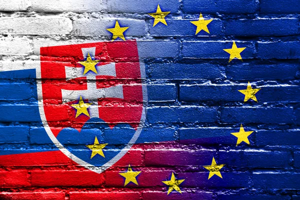 Slovakia and European Union Flag painted on brick wall — Stock Photo, Image