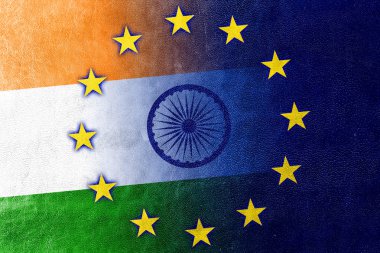 Türkiye ve Avrupa Birliği bayrağı deri dokusu üzerinde boyalı