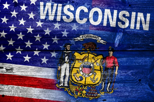 USA a Wisconsin státní vlajku namaloval na staré dřevěné prkenné textury — Stock fotografie