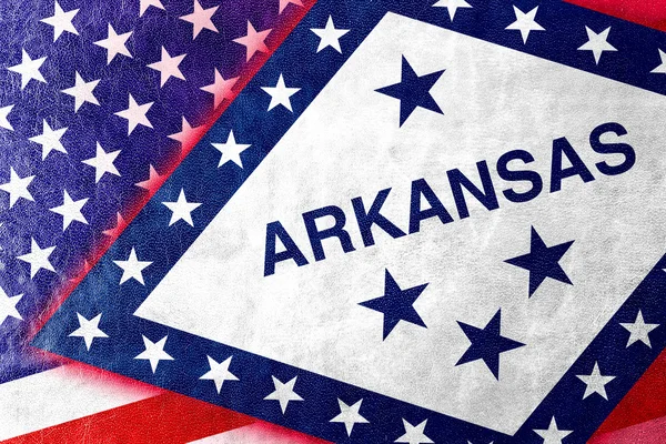 Bandiera di Stato USA e Arkansas dipinta su texture in pelle — Foto Stock