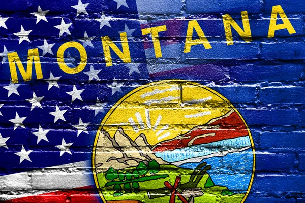 EUA e Montana Bandeira do Estado pintada na parede de tijolos — Fotografia de Stock