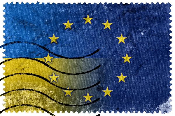 Ukrajna és az európai uniós zászlót - régi postai bélyeg — Stock Fotó