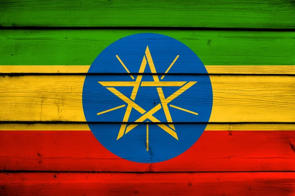 Прапор Ефіопії на фоні деревини — стокове фото