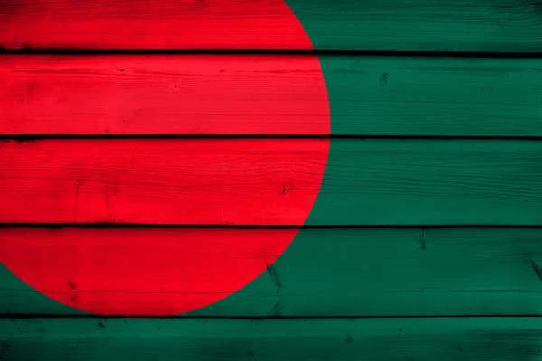 Bandera de Bangladesh sobre fondo de madera — Foto de Stock