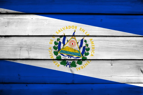 El Salvador Bandera sobre fondo de madera — Foto de Stock