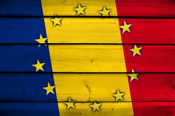 Roemenië en de vlag van de Europese Unie op hout achtergrond — Stockfoto